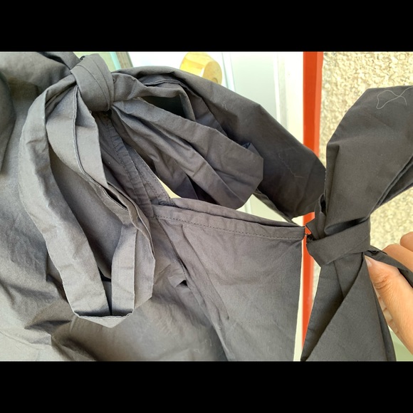 Brand New Central Park West Blouse cut-off shoulder bow-tie - Picture 6 of 7